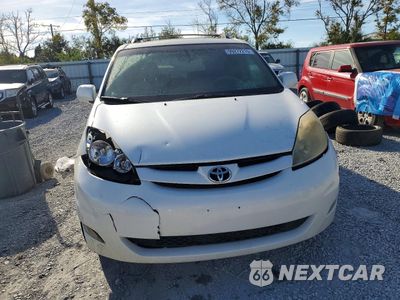 Piąte zdjęcie samochodu w środku: 2007 TOYOTA SIENNA XLE VIN:5TDBK22C47S002993 - miniatura