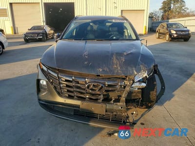 Piąte zdjęcie samochodu w środku: 2023 HYUNDAI TUCSON LIMITED VIN:5NMJECAE8PH211829 - miniatura