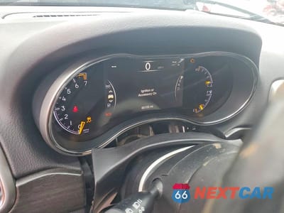Zdjęcie 9 z 12 samochodu: 2018 JEEP GRAND CHEROKEE LAREDO VIN:1C4RJFAG4JC103702 - miniatura