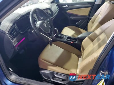 Zdjęcie 7 z 13 samochodu: 2019 VOLKSWAGEN JETTA SEL VIN:3VWE57BU7KM067420 - miniatura