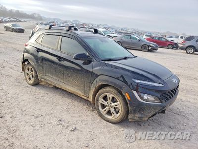 Czwarte zdjęcie samochodu z boku: 2022 HYUNDAI KONA SEL VIN:KM8K3CAB8NU855512 - miniatura