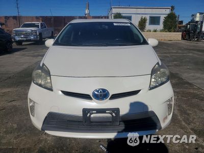 Piąte zdjęcie samochodu w środku: 2014 TOYOTA PRIUS PLUG-IN VIN:JTDKN3DP1E3050995 - miniatura