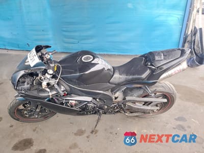 Trzecie zdjęcie samochodu z tyłu: 2007 YAMAHA YZFR1 VIN:JYARN20E37A003443 - miniatura