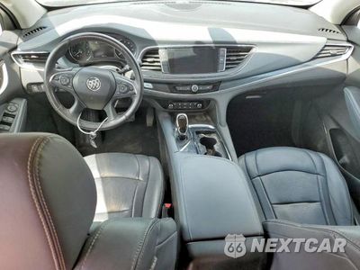 Zdjęcie 8 z 13 samochodu: 2018 BUICK ENCLAVE ESSENCE VIN:5GAERBKW4JJ212874 - miniatura