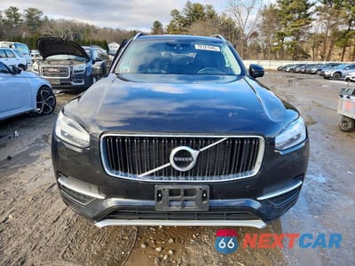 Piąte zdjęcie samochodu w środku: 2017 VOLVO XC90 T6 VIN:YV4A22PK4H1182290 - miniatura