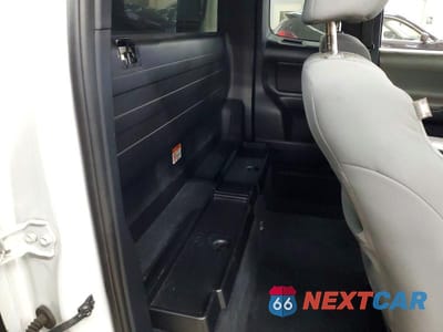 Zdjęcie 10 z 11 samochodu: 2019 TOYOTA TACOMA ACCESS CAB VIN:5TFRX5GN0KX159547 - miniatura