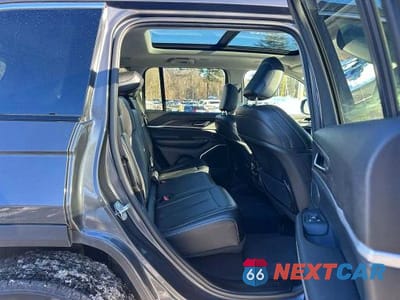 Zdjęcie 6 z 10 samochodu: 2024 JEEP GRAND CHEROKEE LIMITED 4XE VIN:1C4RJYB69RC720686 - miniatura