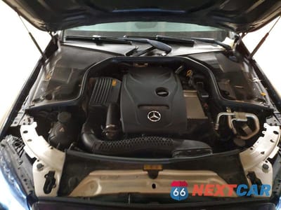 Zdjęcie 11 z 11 samochodu: 2018 MERCEDES-BENZ C 300 4MATIC VIN:55SWF4KB4JU250826 - miniatura