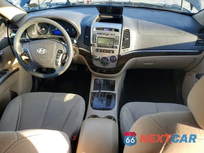 Zdjęcie 8 z 12 samochodu: 2012 HYUNDAI SANTA FE GLS VIN:5XYZGDAB9CG098129 - miniatura