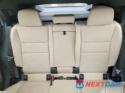 Zdjęcie 10 z 12 samochodu: 2025 BMW X2 XDRIVE28I VIN:WBX63GM07S5181417 - miniatura