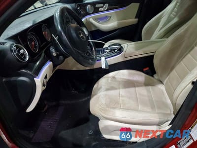 Zdjęcie 7 z 12 samochodu: 2017 MERCEDES-BENZ E 300 VIN:WDDZF4JB0HA196739 - miniatura