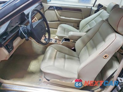 Zdjęcie 7 z 11 samochodu: 1990 MERCEDES-BENZ 300 CE VIN:WDBEA51E0LB264868 - miniatura