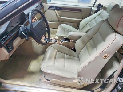 Zdjęcie 7 z 11 samochodu: 1990 MERCEDES-BENZ 300 CE VIN:WDBEA51E0LB264868 - miniatura