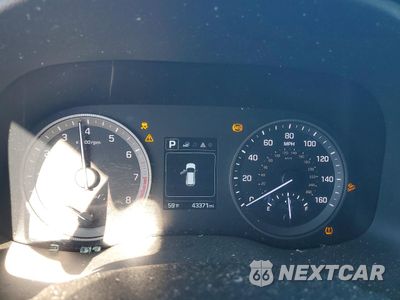 Zdjęcie 9 z 13 samochodu: 2017 HYUNDAI TUCSON LIMITED VIN:KM8J33A46HU295393 - miniatura