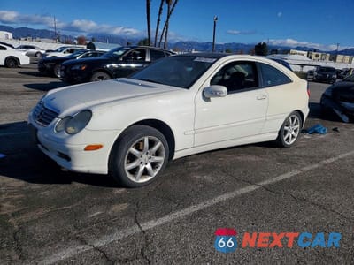 2002 MERCEDES-BENZ C 230K SPORT COUPE WDBRN47J22A325081 - główne zdjęcie licytacji z USA - miniatura