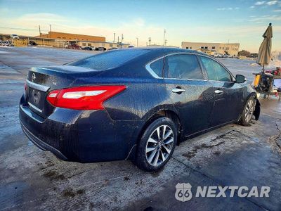 Trzecie zdjęcie samochodu z tyłu: 2016 NISSAN ALTIMA 2.5 VIN:1N4AL3AP6GC164764 - miniatura