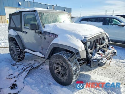 Czwarte zdjęcie samochodu z boku: 2017 JEEP WRANGLER RUBICON VIN:1C4BJWCG1HL634705 - miniatura