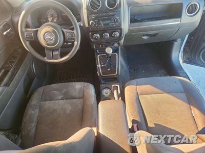 Zdjęcie 8 z 14 samochodu: 2016 JEEP PATRIOT SPORT VIN:1C4NJPBB3GD574539 - miniatura