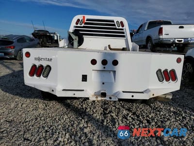 Zdjęcie 6 z 11 samochodu: 2018 CHEVROLET SILVERADO FLATBED TRUCK VIN:1GC4K1EY0JF275947 - miniatura