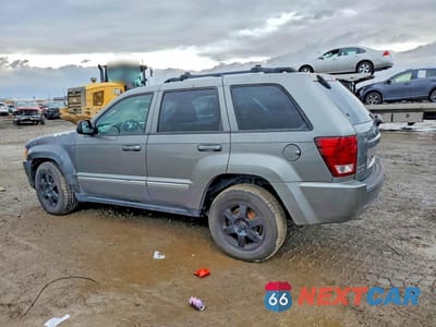 Drugie zdjęcie samochodu z przodu: 2008 JEEP GRAND CHEROKEE LAREDO VIN:1J8GR48K88C137580 - miniatura