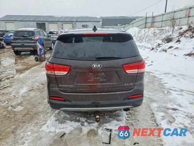 Zdjęcie 6 z 12 samochodu: 2016 KIA SORENTO EX VIN:5XYPH4A55GG094373 - miniatura
