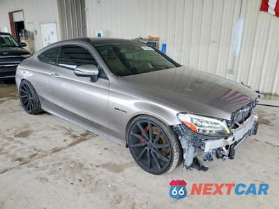 Czwarte zdjęcie samochodu z boku: 2019 MERCEDES-BENZ C 300 VIN:WDDWJ8DBXKF816592 - miniatura