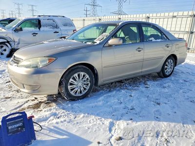 2005 TOYOTA CAMRY LE 4T1BE32K15U074954 - główne zdjęcie licytacji z USA - miniatura