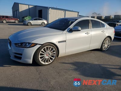 2017 JAGUAR XE FIRST EDITION SAJAH4BV4HA946591 - główne zdjęcie licytacji z USA - miniatura
