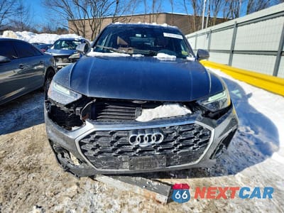 Piąte zdjęcie samochodu w środku: 2024 AUDI Q5 PREMIUM 45 VIN:WA1GAAFY4R2152261 - miniatura