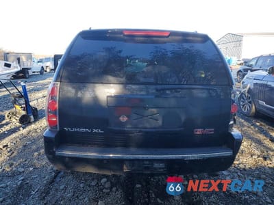 Zdjęcie 6 z 13 samochodu: 2014 GMC YUKON XL DENALI VIN:1GKS2MEF4ER210518 - miniatura