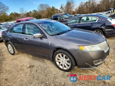 Czwarte zdjęcie samochodu z boku: 2014 LINCOLN MKZ VIN:3LNHL2GC2AR646482 - miniatura