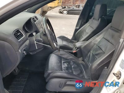 Zdjęcie 7 z 13 samochodu: 2012 VOLKSWAGEN GTI VIN:WVWHD7AJ9CW102678 - miniatura