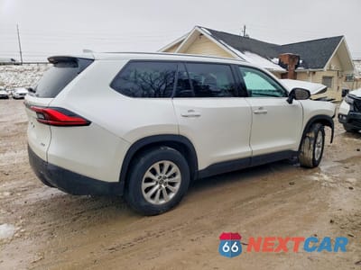 Trzecie zdjęcie samochodu z tyłu: 2024 TOYOTA GRAND HIGHLANDER XLE VIN:5TDAAAB58RS014996 - miniatura