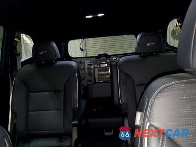 Zdjęcie 10 z 13 samochodu: 2025 BUICK ENCLAVE SPORT TOURING VIN:5GAEVBRS8SJ100935 - miniatura