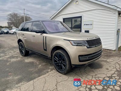Czwarte zdjęcie samochodu z boku: 2023 LAND ROVER RANGE ROVER SE VIN:SALKP9FUXPA037167 - miniatura