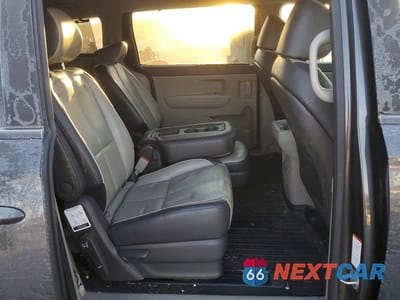 Zdjęcie 11 z 13 samochodu: 2017 KIA SEDONA LX VIN:KNDMB5C16H6248758 - miniatura