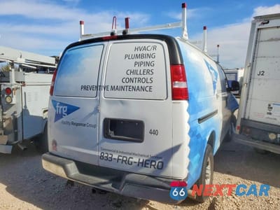 Trzecie zdjęcie samochodu z tyłu: 2023 CHEVROLET EXPRESS 2500 UTILITY / SERVICE VAN VIN:1GCWGAFP0P1209551 - miniatura