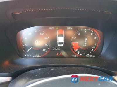 Zdjęcie 9 z 11 samochodu: 2019 VOLVO S60 T6 INSCRIPTION VIN:7JRA22TLXKG010420 - miniatura