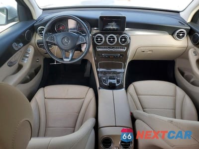 Zdjęcie 8 z 13 samochodu: 2016 MERCEDES-BENZ GLC 300 VIN:WDC0G4JB1GF076962 - miniatura