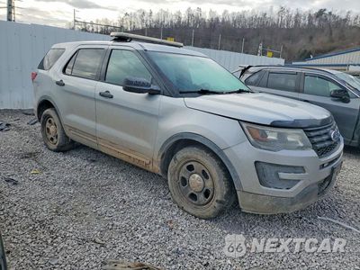 Czwarte zdjęcie samochodu z boku: 2016 FORD EXPLORER POLICE INTERCEPTOR VIN:1FM5K8AR2GGA19285 - miniatura