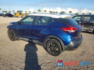 Drugie zdjęcie samochodu z przodu: 2019 NISSAN KICKS S VIN:3N1CP5CU7KL491535 - miniatura