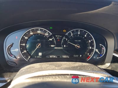 Zdjęcie 9 z 12 samochodu: 2019 BMW M550XI VIN:WBAJB9C55KB464948 - miniatura