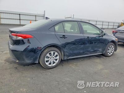 Trzecie zdjęcie samochodu z tyłu: 2025 TOYOTA COROLLA LE VIN:JTDBCMFE9SJ044764 - miniatura
