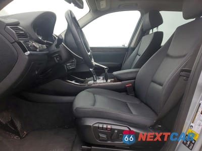 Zdjęcie 7 z 13 samochodu: 2017 BMW X3 XDRIVE28I VIN:5UXWX9C34H0W71200 - miniatura