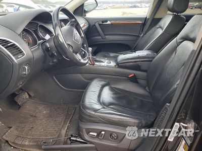 Zdjęcie 7 z 13 samochodu: 2015 AUDI Q7 VIN:WA1LGAFE4FD018546 - miniatura