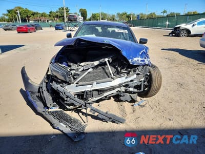 Piąte zdjęcie samochodu w środku: 2022 BMW 330I VIN:3MW5R1J00N8C30633 - miniatura
