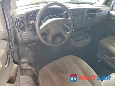 Zdjęcie 8 z 12 samochodu: 2007 GMC SAVANA 1500 UTILITY / SERVICE VAN VIN:1GTFG15X671166268 - miniatura