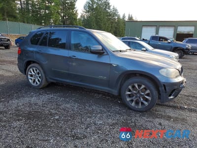 Czwarte zdjęcie samochodu z boku: 2011 BMW X5 XDRIVE35I VIN:5UXZV4C58BL740984 - miniatura