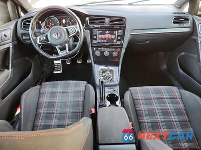 Zdjęcie 8 z 14 samochodu: 2018 VOLKSWAGEN GTI S VIN:3VW547AU4JM254830 - miniatura