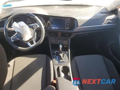 Zdjęcie 8 z 12 samochodu: 2019 VOLKSWAGEN JETTA S VIN:3VWC57BU3KM230524 - miniatura